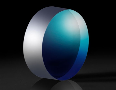 Линзы с градиентным преломлением, изготовленные аддитивным способом