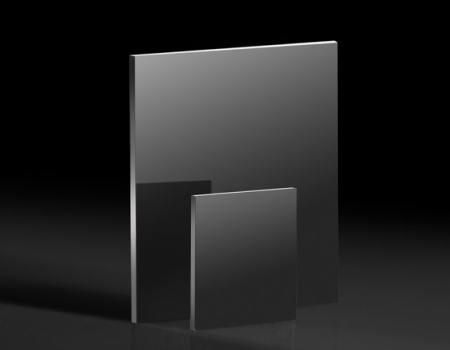 Широкополосные поляризационные светоделители в формах пластинки