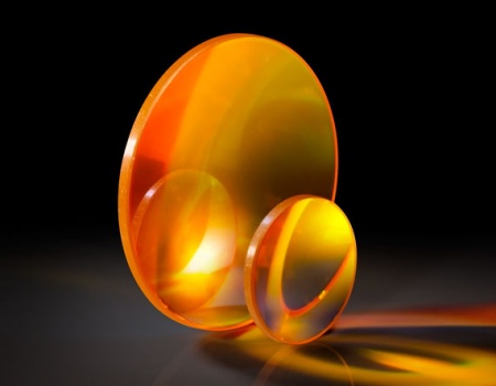 Плоско-выпуклые линзы из селенида цинка (ZnSe)