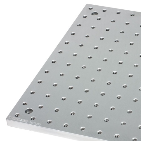 MB1224U - Алюминиевая оптическая плита, размеры: 12" x 24" x 1/2", отверстия: 1/4"-20, Thorlabs