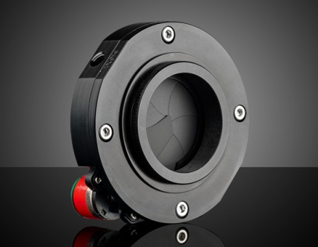 Моторизированные затворы C-Mount