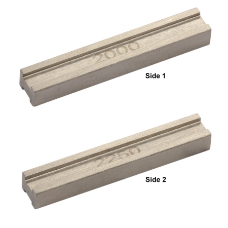 VHA20 - Двухсторонняя верхняя пластина для установки оптического волокна в держатель аппарата для скалывания, внешний диаметр волокна: Ø1772 мкм - Ø2944 мкм, Thorlabs VHA20 - Двухсторонняя верхняя пластина для установки оптического волокна в держатель аппарата для скалывания, внешний диаметр волокна: Ø1772 мкм - Ø2944 мкм, Thorlabs