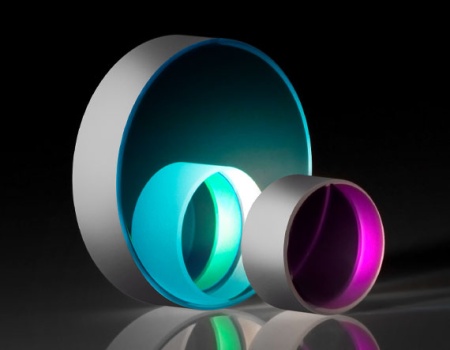 Широкополосные диэлектрические зеркала со сверхвысокой отражательной способностью (UHR)