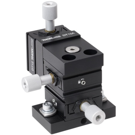 DT12XYZ - Транслятор на основе конструкции "ласточкин хвост", сдвиг: 1/2" по осям XYZ, основание для крепления на оптический стол, резьбовые отверстия: 8-32, Thorlabs DT12XYZ - Транслятор на основе конструкции "ласточкин хвост", сдвиг: 1/2" по осям XYZ, основание для крепления на оптический стол, резьбовые отверстия: 8-32, Thorlabs