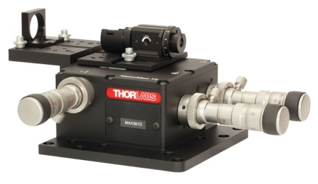 MAX361D - Система для сопряжения источников излучения с оптоволокном на основе платформы MAX313D, вращающийся оптоволоконный держатель, для волокон, сохраняющих поляризацию излучения, Thorlabs